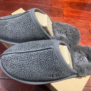 UGG Charcoal Pearle Micro Cheetah Slippers